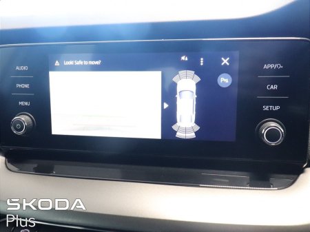 2023 Skoda Octavia - thumbnail 16