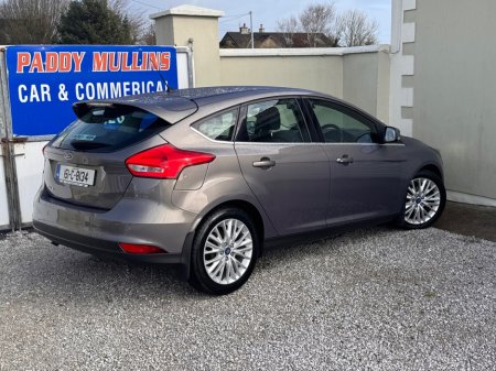 2015 Ford Focus - thumbnail 5