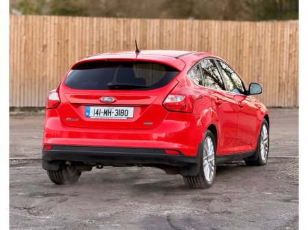 2014 Ford Focus - thumbnail 18