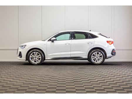 2025 Audi Q3 - thumbnail 3