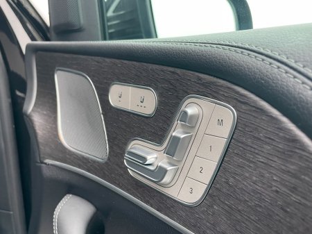 2022 Mercedes-Benz GLE Class GLE350de AMG Premium 4-Matic €62,995 thumbnail