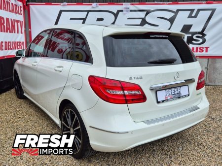 2014 Mercedes-Benz 180 *TOP SPEC MODEL* thumbnail