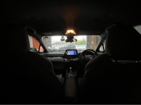 2019 Toyota C-HR - thumbnail 12