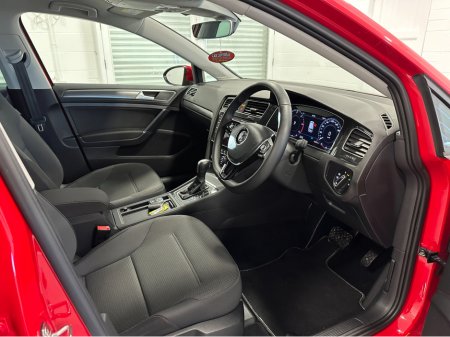 2020 Volkswagen Golf (201) COMFORTLINE 2.0TDI DSG LOW KMS VW/AUDI SPECIALISTS WWW.DENISDARCYCARS.IE €24,950 thumbnail