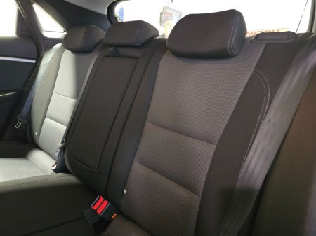 2015 Hyundai i30 - thumbnail 10