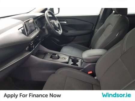 2025 Nissan Qashqai ePOWER QASHQAI SV €37,995 thumbnail