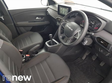 2024 Dacia Sandero Stepway TCe 90 STEPWAY Expression €18,995 thumbnail