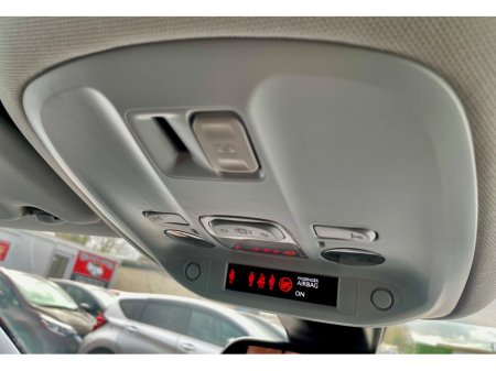 2018 Peugeot 308 - thumbnail 47