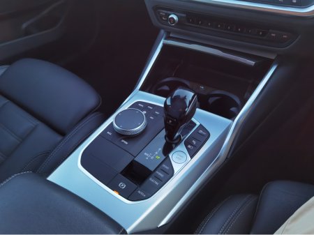 2021 BMW 3 Series 330E M SPORT AUTOMATIC PETROL PLUG-IN HYBRID - FINANCE AVAILABLE - CALL US TODAY ON 01 492 6566 OR 087-092 5525 €25,950 thumbnail