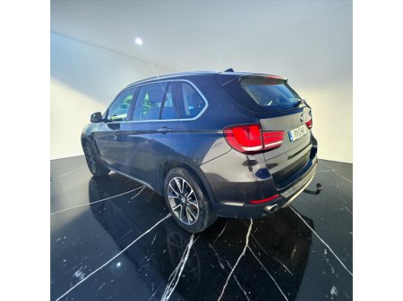 2017 BMW X5 - thumbnail 2
