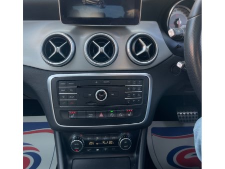 2016 Mercedes-Benz CLA Class - thumbnail 10