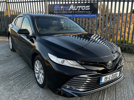 2019 Toyota Camry - thumbnail 9