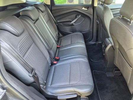 2019 Ford Kuga - thumbnail 8