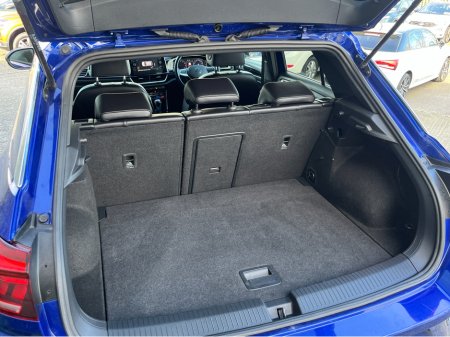 2024 Volkswagen T-Roc - thumbnail 8