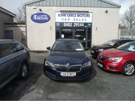 2021 Skoda Superb - thumbnail 1