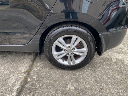 2012 Hyundai ix35 - thumbnail 4