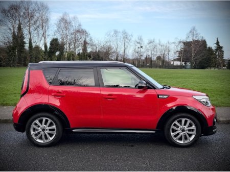 2017 Kia Soul 1.6 Petrol 5dr Hatchback | Low mileage | 2 keys | Service history | Sold serviced and valeted with warranty provided. €12,900 thumbnail