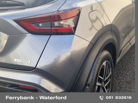 2025 Nissan Juke 1.6 HYB SV Premium MY24 1 €33,950 thumbnail