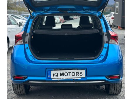 2016 Toyota Auris - thumbnail 13