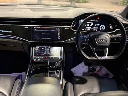 2021 Audi Q7 TFSI E QUATTRO *S-LINE BLACK EDITION* // HUGE SPEC // 12 MONTH WARRANTY // SAME DAY FINANCE // €59,950 thumbnail
