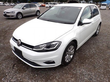 2017 Volkswagen Golf - thumbnail 3