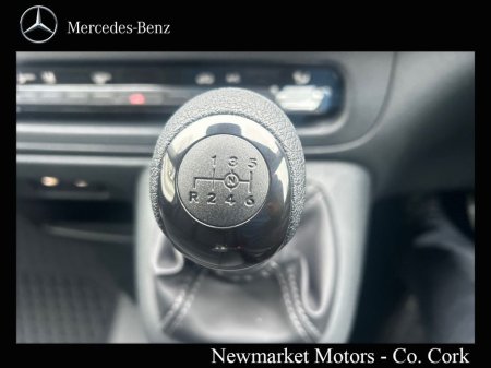 2026 Mercedes-Benz Vito - thumbnail 5