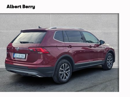 2021 Volkswagen Tiguan - thumbnail 4