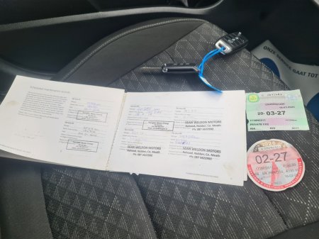 2017 Kia Rio - thumbnail 11