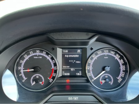 2019 Skoda Octavia AMBITION ESTATE 1.6 DIESEL //REVERSE CAMERA//CARPLAY// €16,950 thumbnail