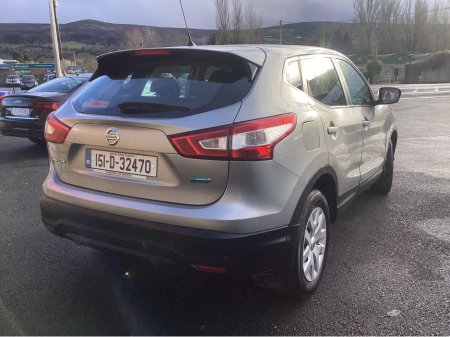 2015 Nissan Qashqai * 1.5 DIESEL €9,950 thumbnail