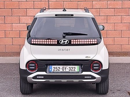 2025 Hyundai Inster Elegance Model 49 k/W Battery with 360 kms €21,950 thumbnail