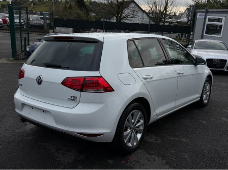 2016 Volkswagen Golf ( 162 REG 1.2 TSI COMFORTLINE PRIVACY GLASS REV CAMERA ALLOYS STUNNING CAR LOW TAX BAND ` €13,950 thumbnail