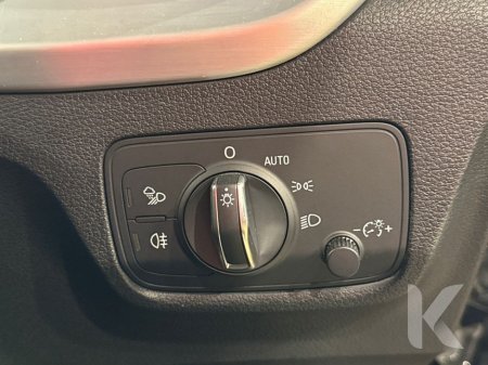 2018 Audi Q2 AUTOMATIC 1.0L TFSI - MULTI FUNCTION STEERING WHEEL - CRUISE CONTROL - HEATED SEATS - REVERSE CAMERA €20,950 thumbnail