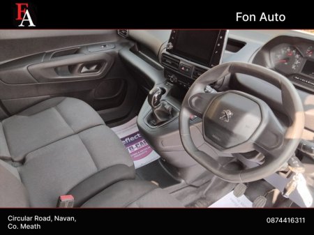 2019 Peugeot Partner - thumbnail 14