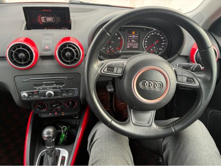 2015 Audi A1 DBA-8XCHZ 5DR AUTO €12,900 thumbnail