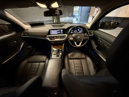 2022 BMW 3 Series - thumbnail 9