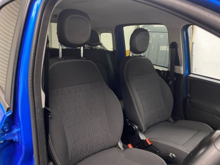 2023 Fiat Panda - thumbnail 17