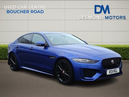 2019 Jaguar XE - thumbnail 1
