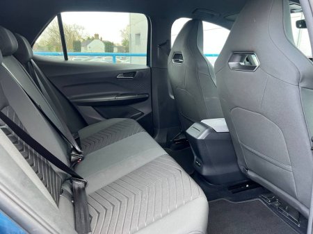 2023 Cupra Born E-BOOST 77 KWH * HUGE SPEC * // PERFORMANCE MODEL // 19" TYPHOON ALLOYS // HEATED SPORT SEATS // CUPRA MODE €24,900 thumbnail