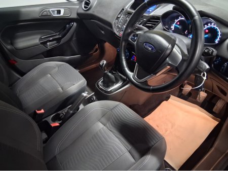 2017 Ford Fiesta ZETEC €10,444 thumbnail