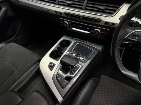 2019 Audi Q7 - thumbnail 15