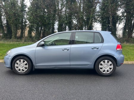 2010 Volkswagen Golf 1.6 TDI 105BHP TRENDLINE €4,950 thumbnail