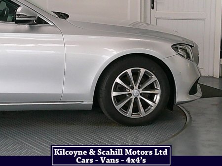 2016 Mercedes-Benz E Class - thumbnail 35