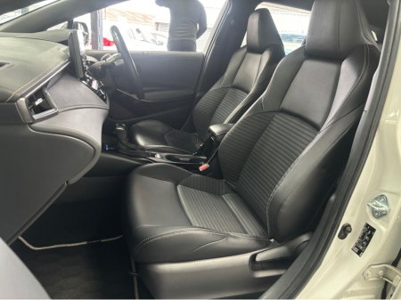 2020 Toyota Corolla - thumbnail 14