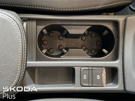 2023 Skoda Octavia - thumbnail 24
