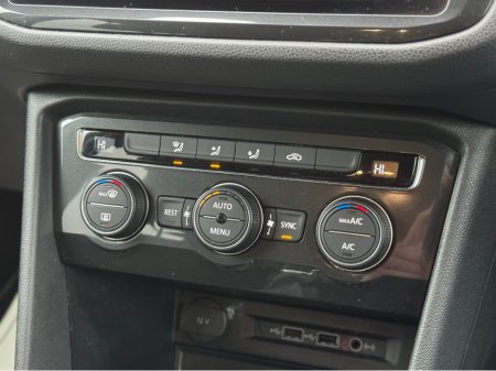 2019 Volkswagen Tiguan Allspace MATCH TDI €27,700 thumbnail