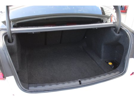 2021 BMW 3 Series  €35,995 thumbnail