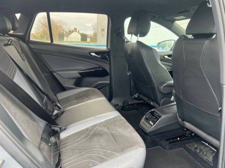 2023 Volkswagen ID.4 - thumbnail 8