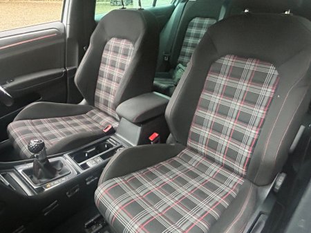 2017 Volkswagen Golf 2.0 TSI 3DR 230HP GTI €25,850 thumbnail