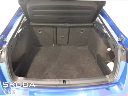 2025 Skoda Octavia Selection 2.0TDI 115HP €28,950 thumbnail